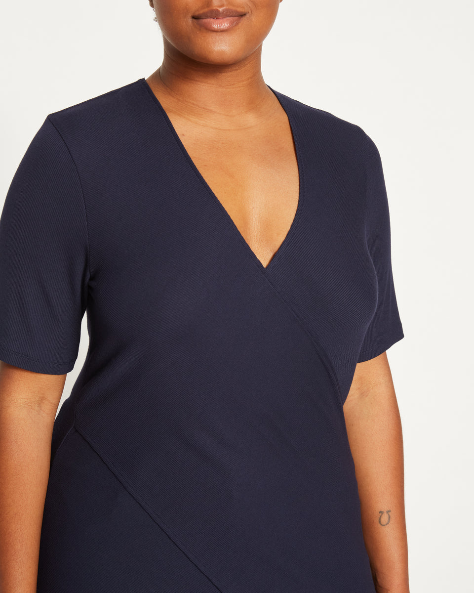 Form Rib Wrap Top - Midnight Zoom image 4