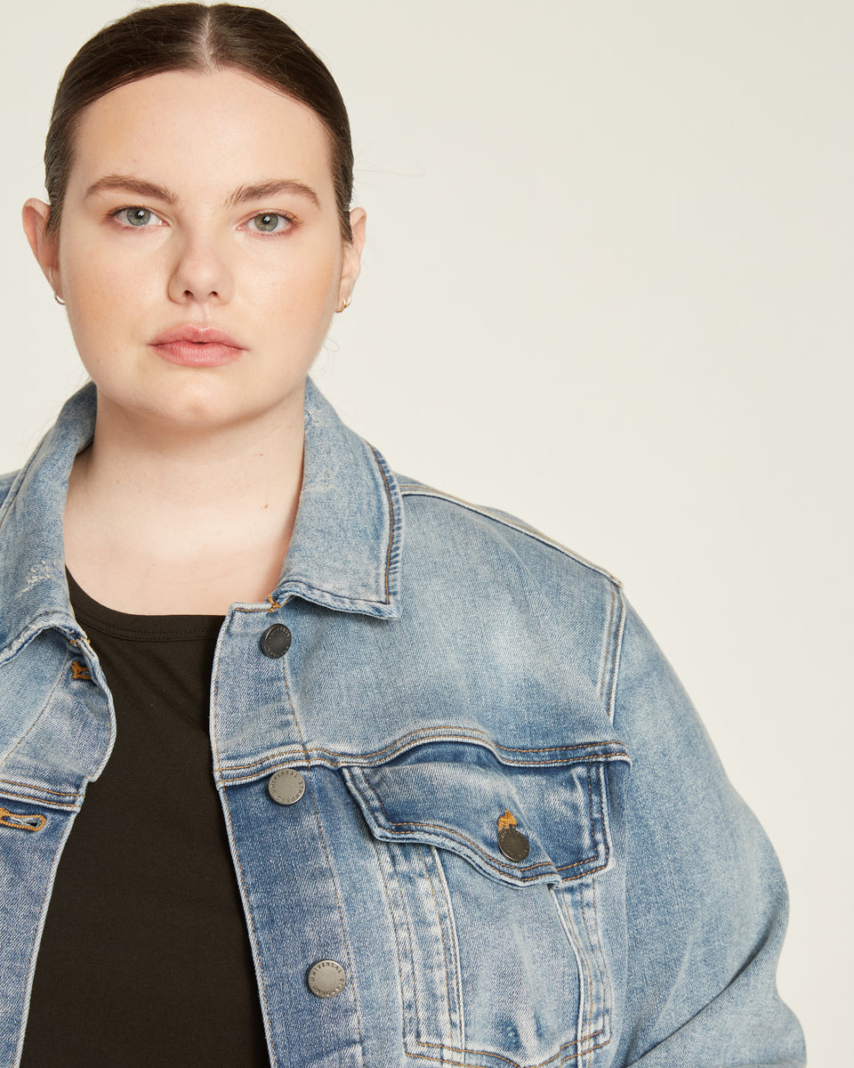 Kelsey Denim Jacket - Light Blue Zoom image 6