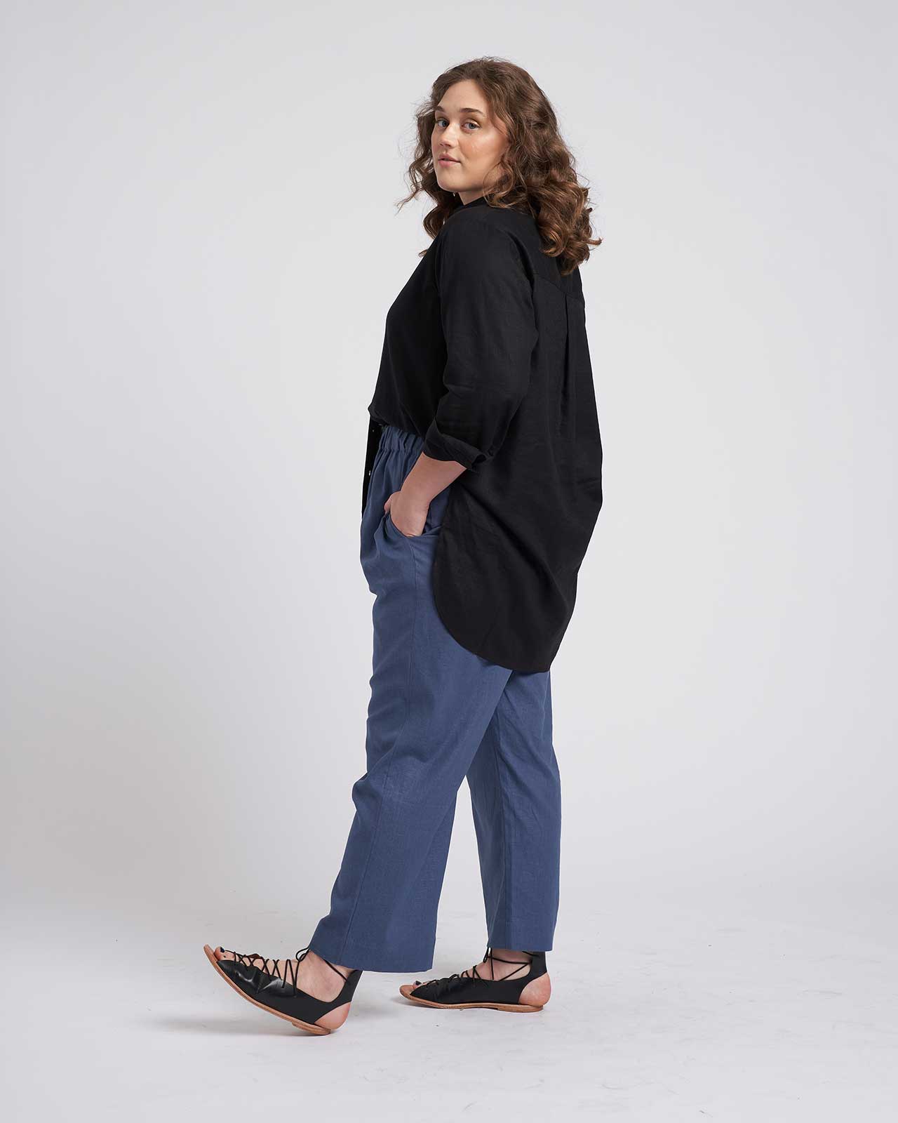Iris Linen Easy Pull-On Pants - Ocean Blue | Universal Standard