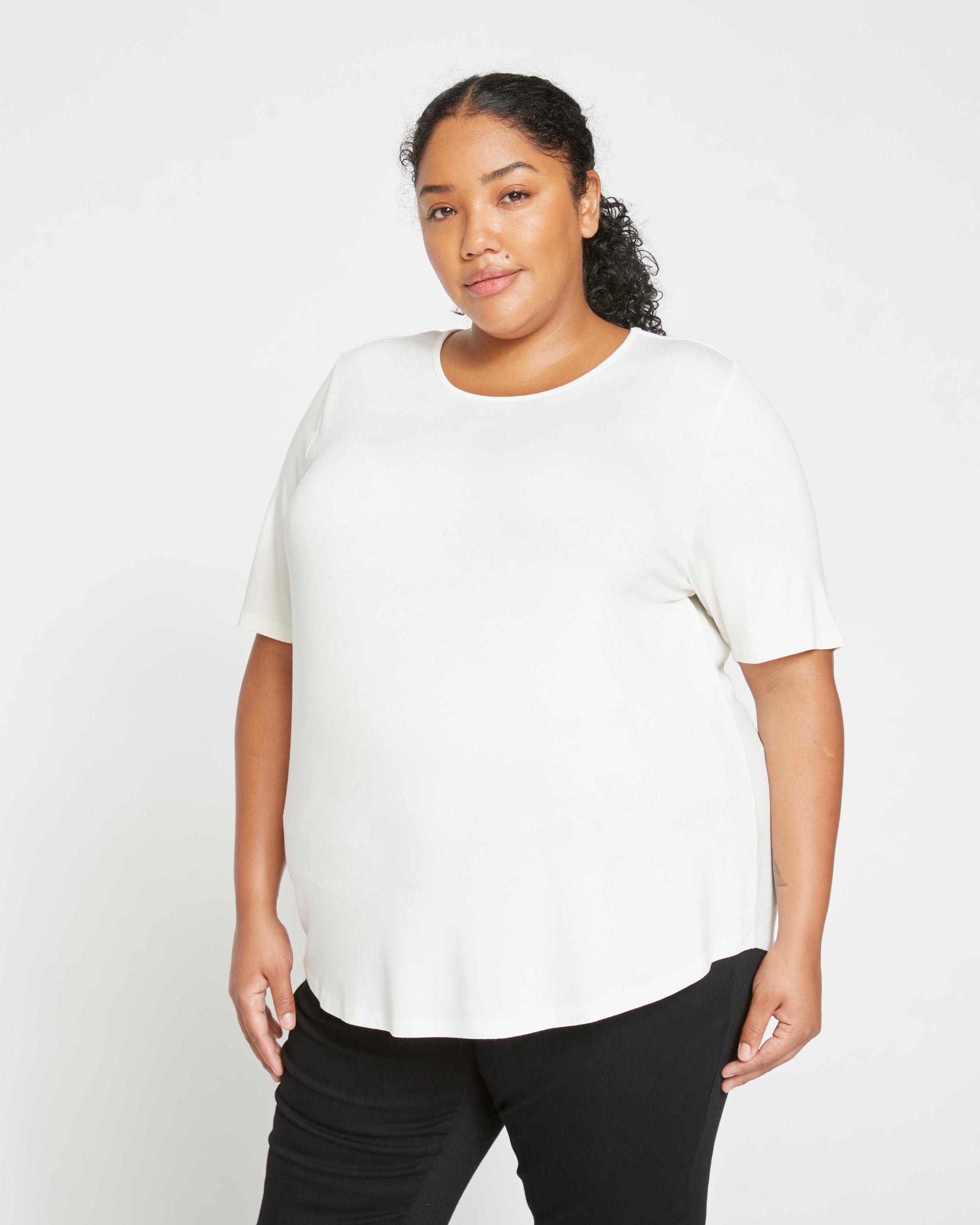 Lily Liquid Jersey Crew Neck Stovepipe Tee - White | Universal Standard