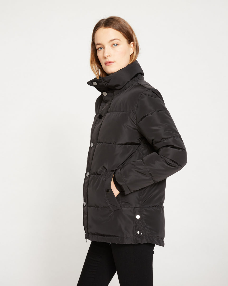 Rainier Short Hooded Puffer - Black Zoom image 2