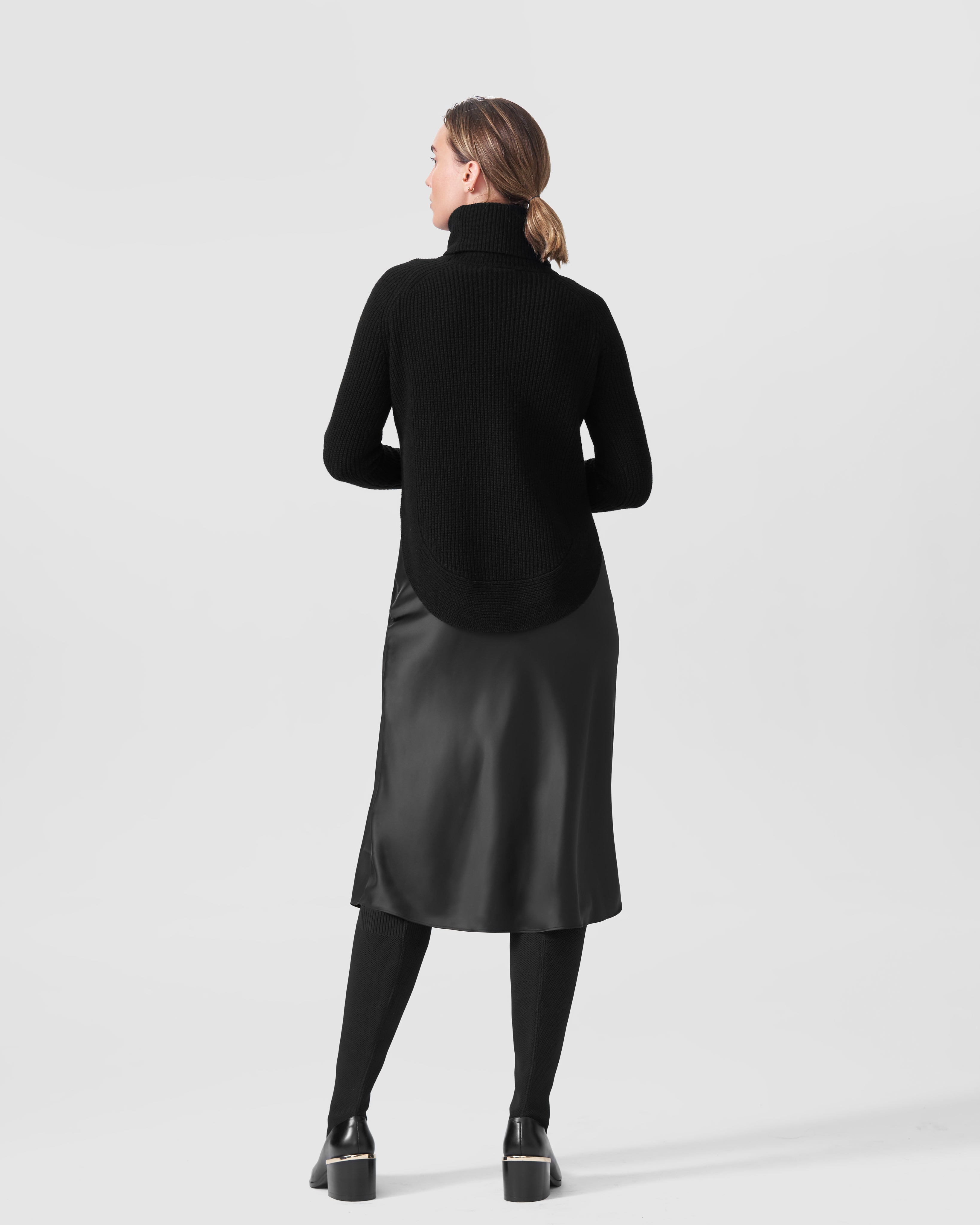 Nicole Cashmere Blend Turtleneck Sweater - Black