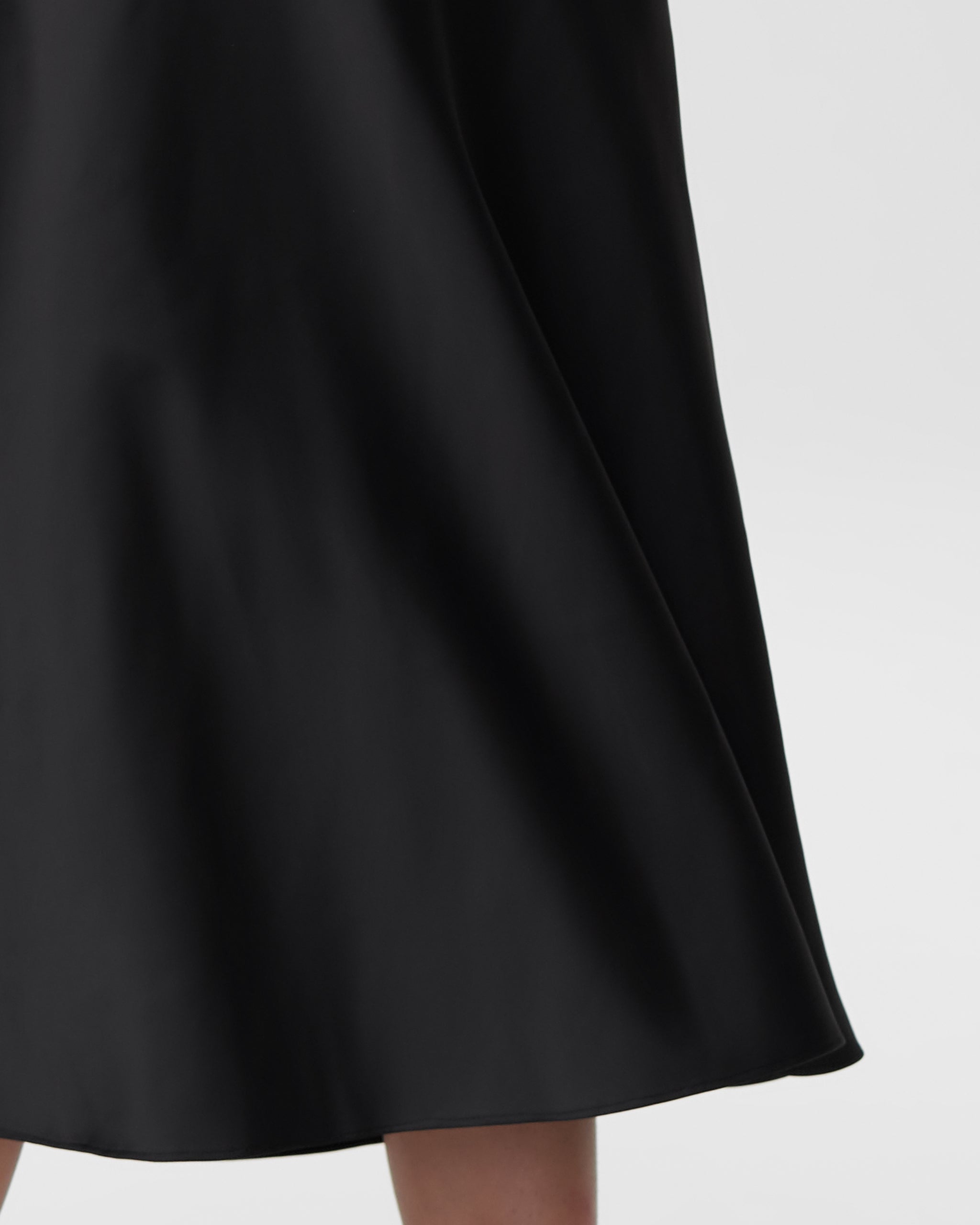 CeeCee Midi Bias Skirt - Black | Universal Standard