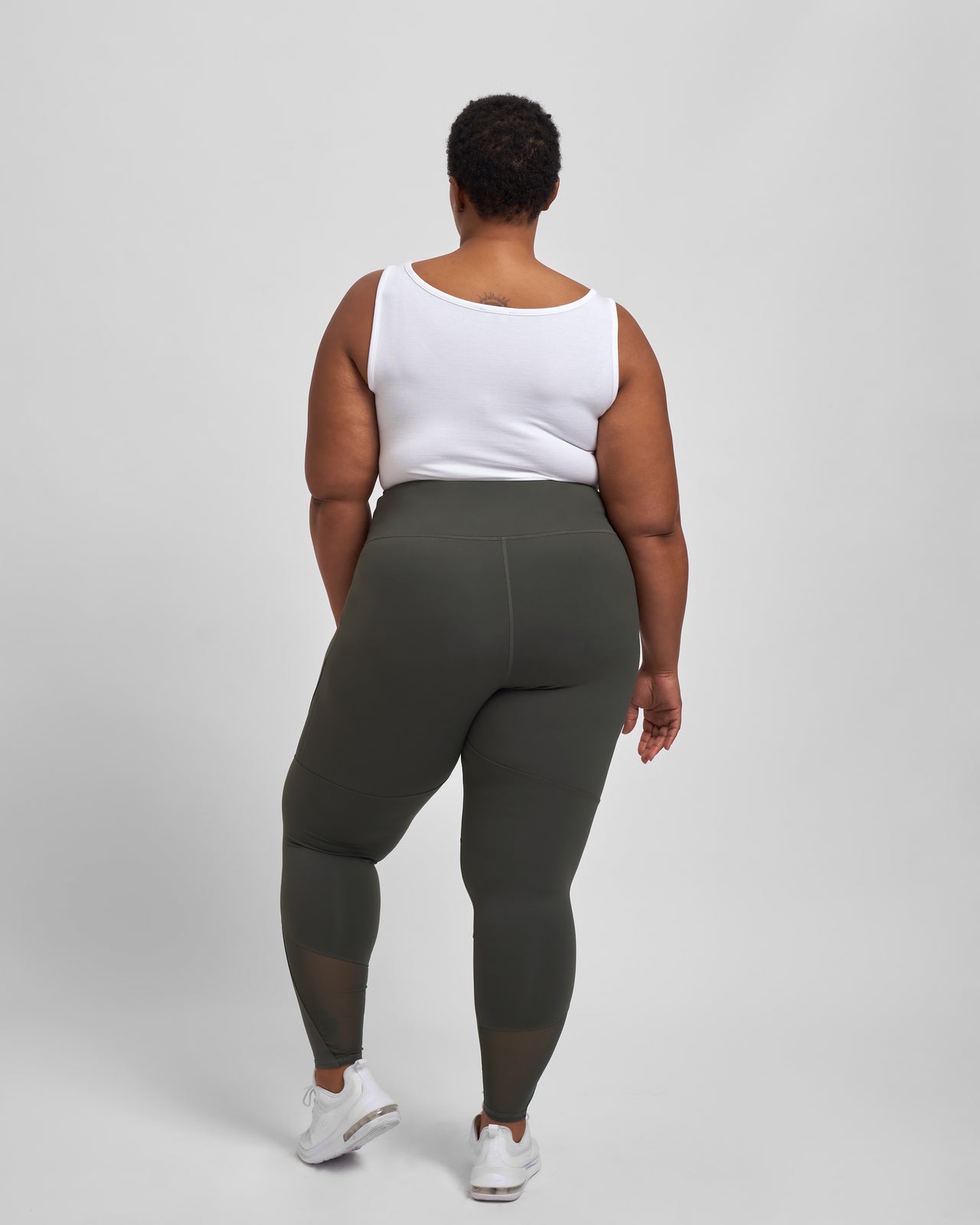 3 plus-size leggings that don't fall down in sizes 1X to 5X