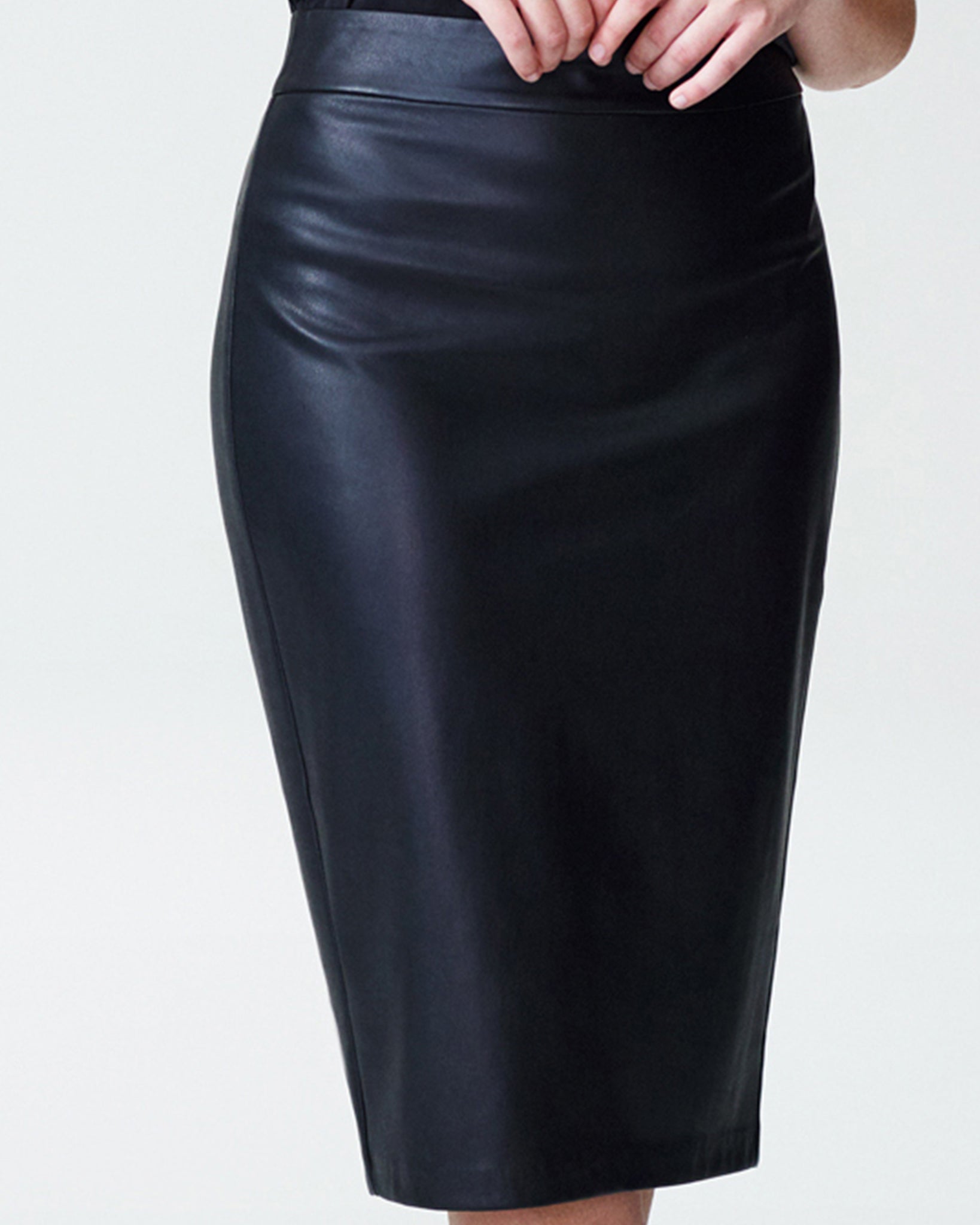Sillaro Vegan Leather Pencil Skirt - Black | Universal Standard