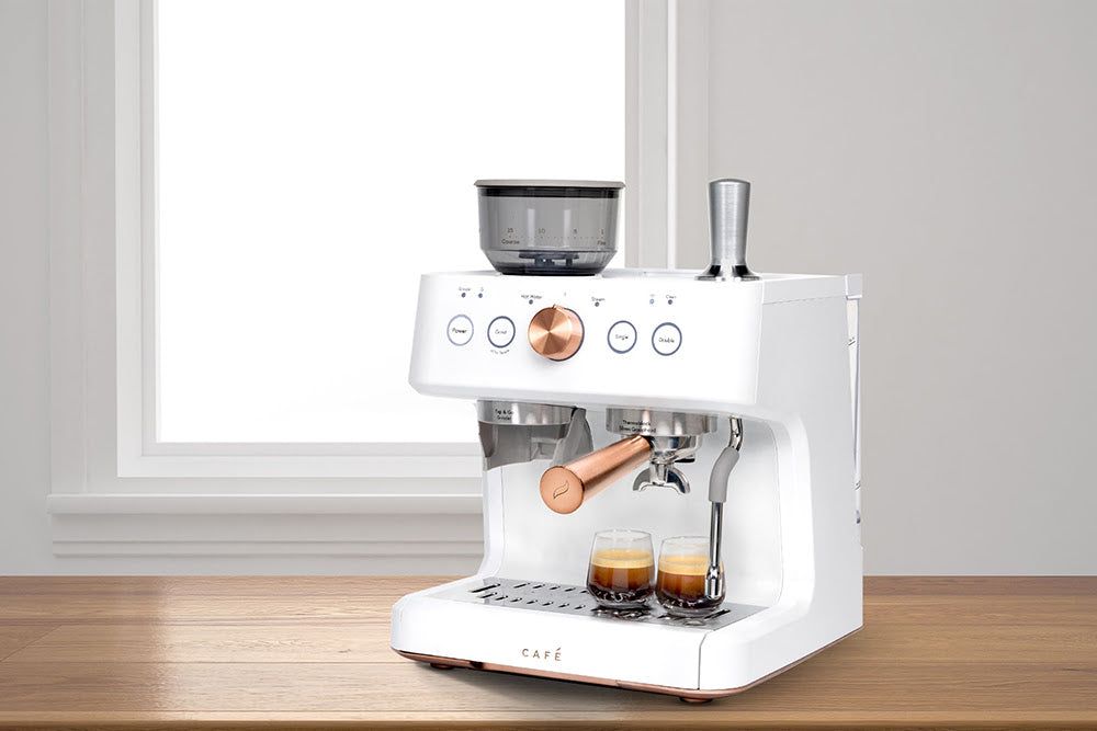 9 Best Coffee Makers With Grinders Of 2023 — Best Coffee Maker With Grinder