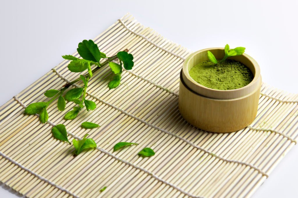 iced matcha latte healthy recipe