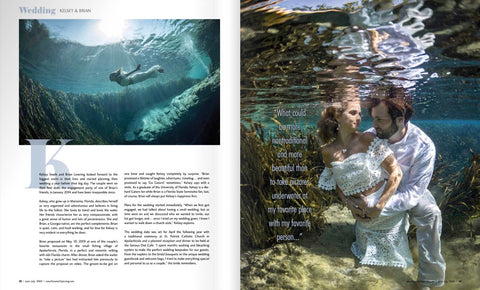 La photo de mariage sous-marine du photographe Outex John Starrett fait la couverture du Living Magazine 2