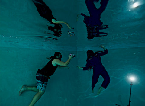 Brett Stanley Underwater photographer shooting with Outex waterproof cover