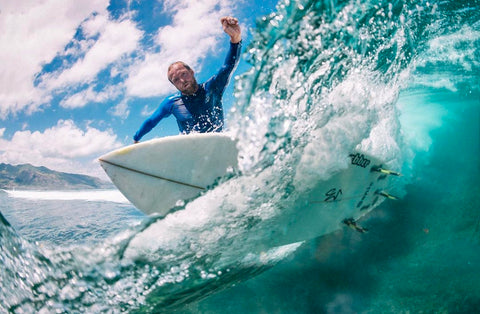 Sports photographer and Outex underwater housing ambassador Kirill Umrikhin surf photography