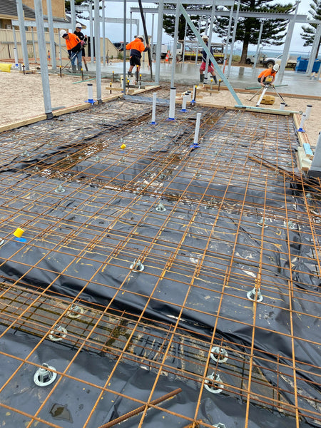 castle house concrete slab prep ocean side david tomic architect