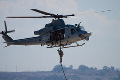 USMC Marine Corps Raider Fastrope desde helicóptero