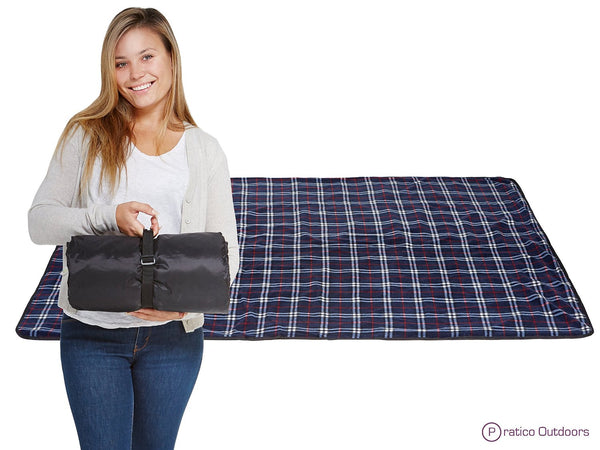 large picnic rug with waterproof backing