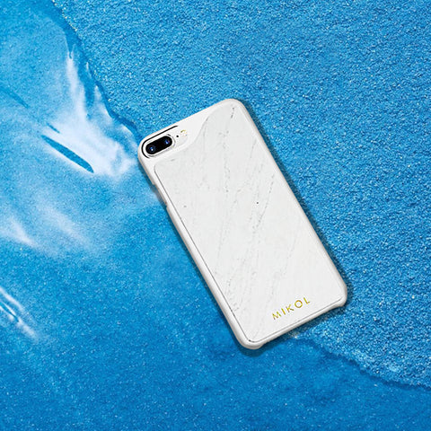 Carrara White iPhone 8 Plus case