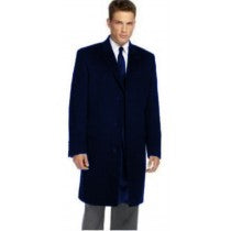 OVERCOAT THAT OFFERS A SLEEK, MODERN STYLE CARCOAT