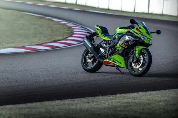 Moto de sport Kawasaki Ninja ZX-4RR