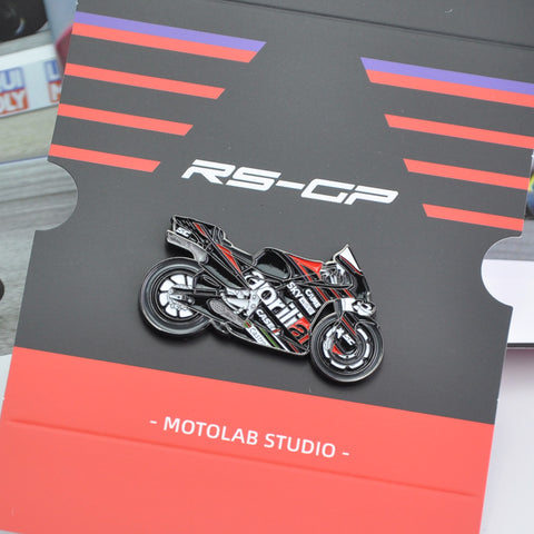 MotoGP-Aprilia-RS-GP-Race-Motorrad-Emaille-Pin-Abzeichen