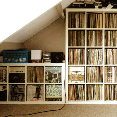 How many Vinyl Records can I fit in my Shelf Space