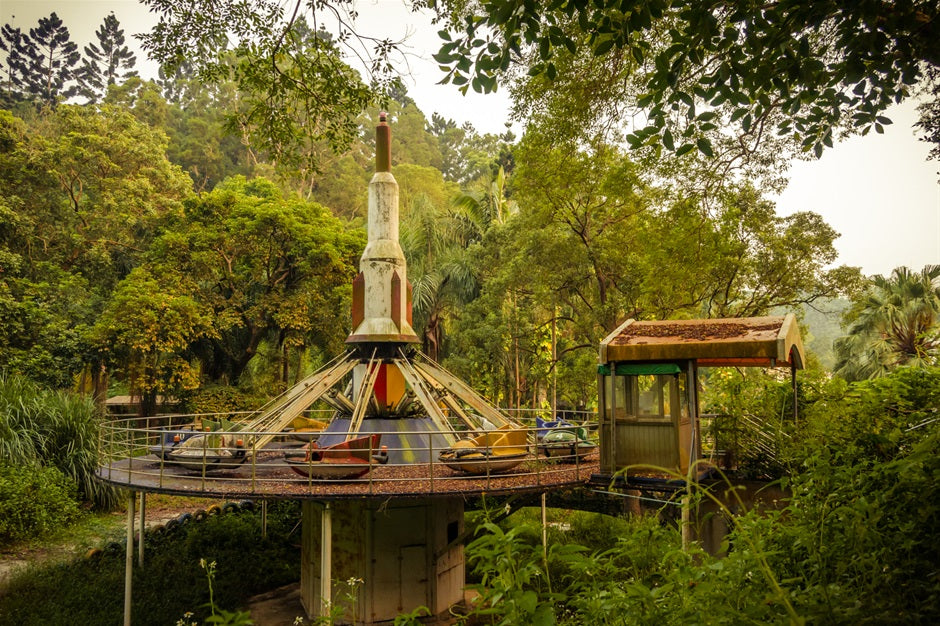 8 Eerie Abandoned Amusement Parks in the United States