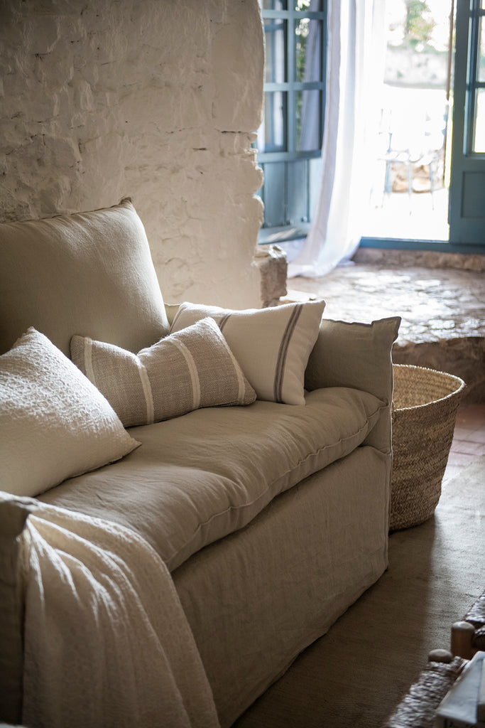 decoración-rústica-sofá