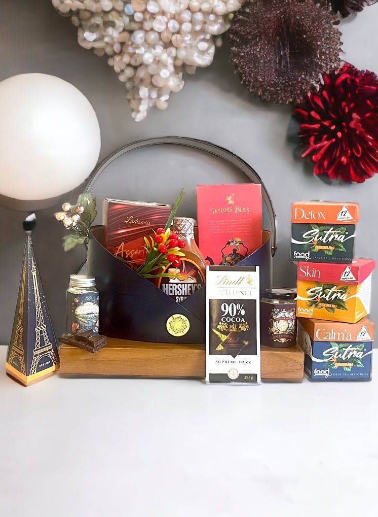 Luxipack Festive Elegance Luxury Hamper