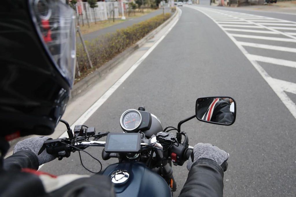 Chigee AIO-5 Lite motorcycle Smart Riding system meets Japanese standards, reduces smartphone navigation damage in tough conditions
