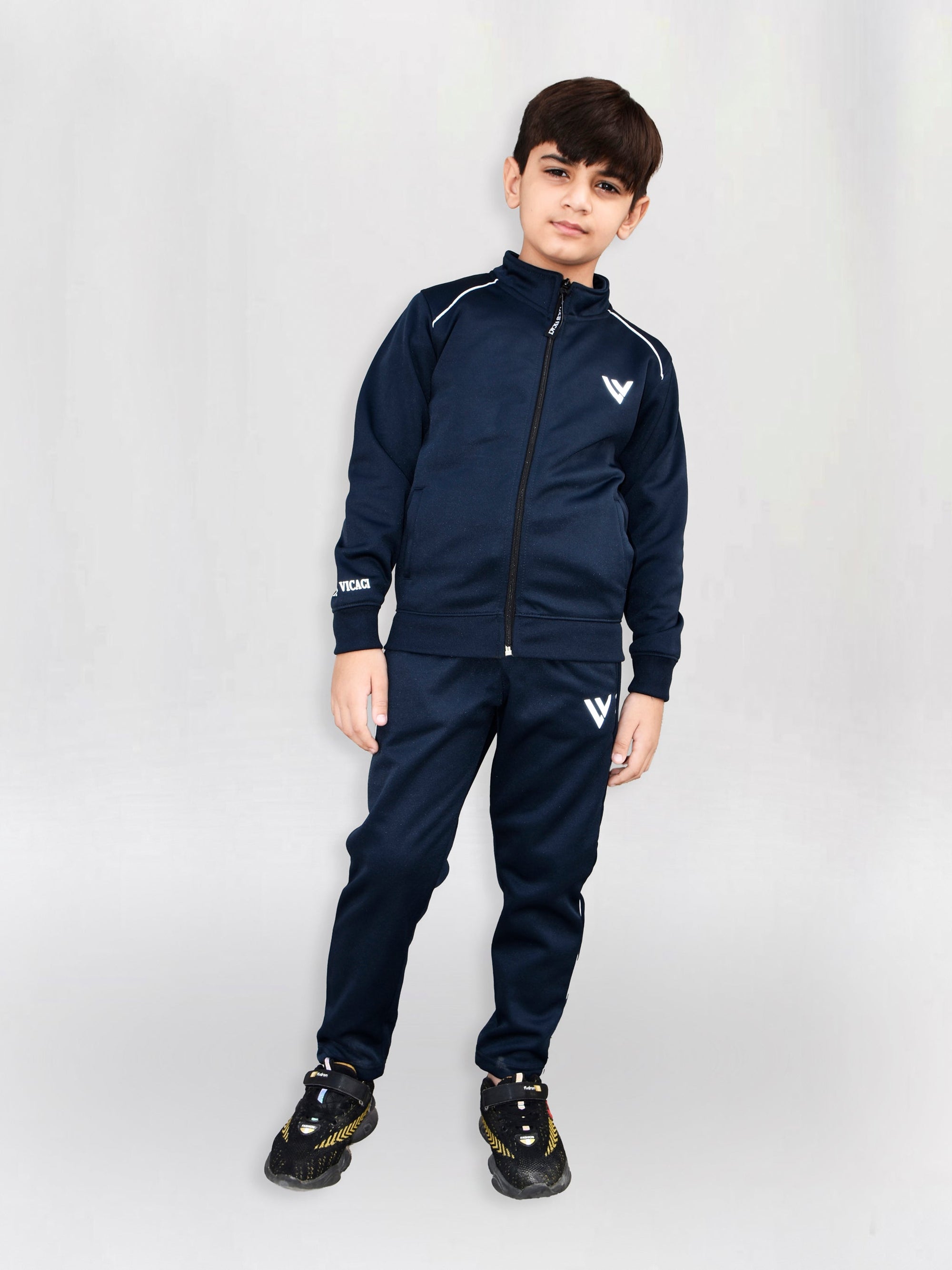 Kid Luxury LV Tracksuits DN26020641 – GLV Store