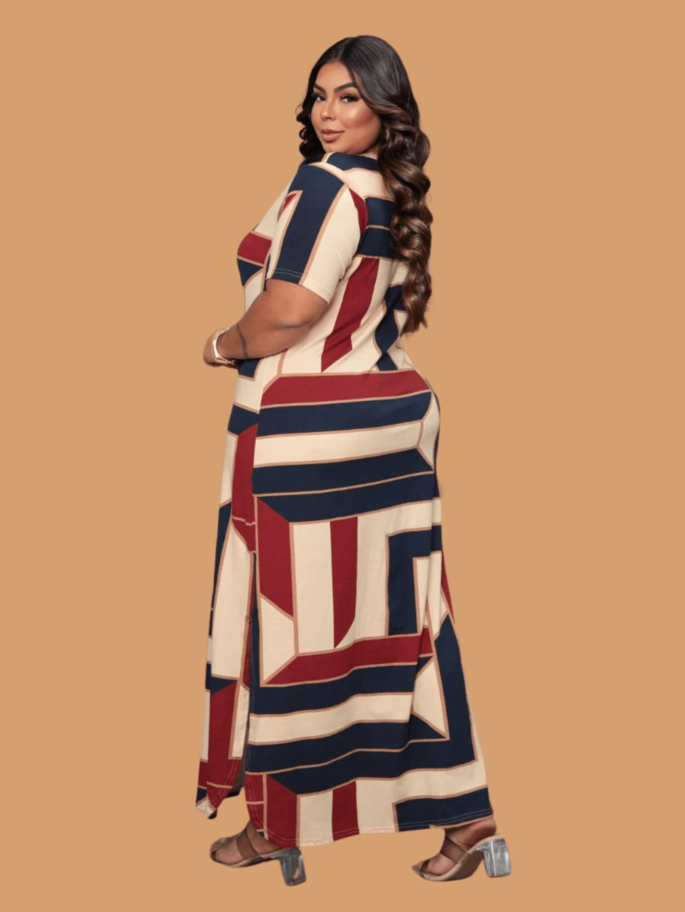 Vendedor Indicado
Vestido Plus Size Longo Casual Estampado Com Fendas Moda Evangélica Do 44 ao 60