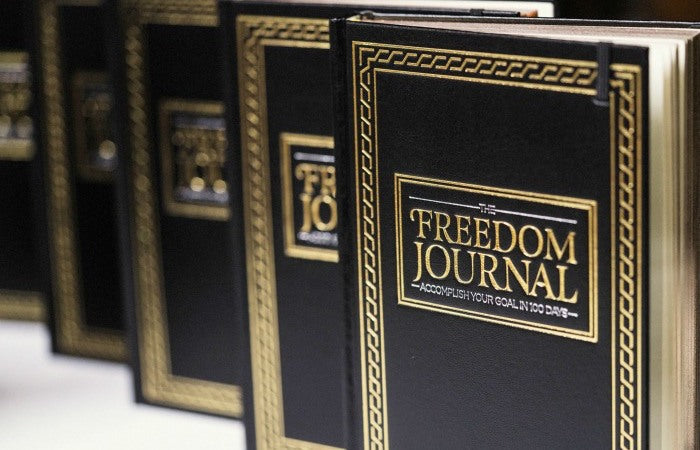 The Freedom Journal by John Lee Dumas