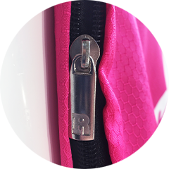 Rocka Nutrition Gymbag in pink Detail Reißverschluss
