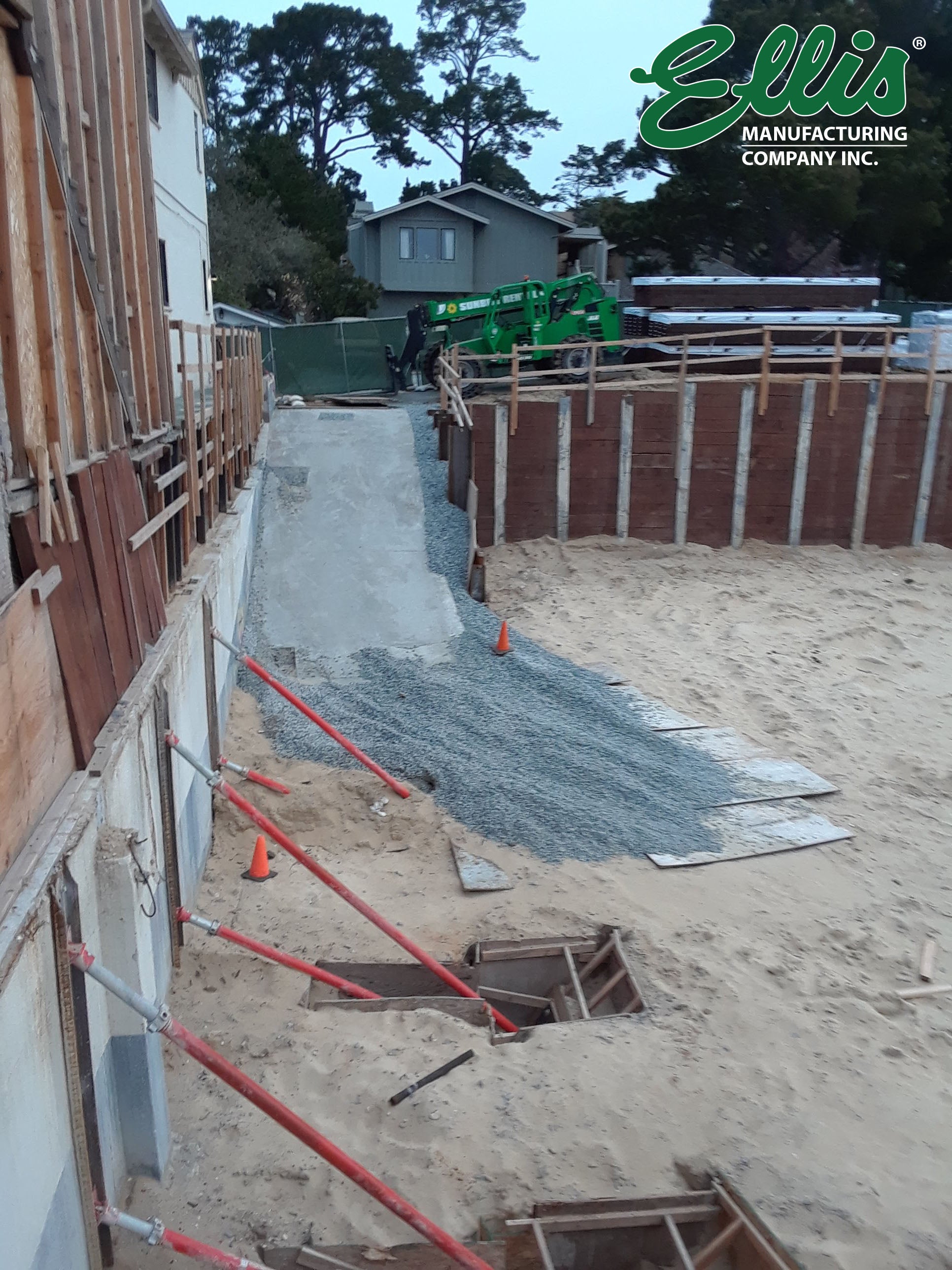 Propping and shoring retaining wall in California 