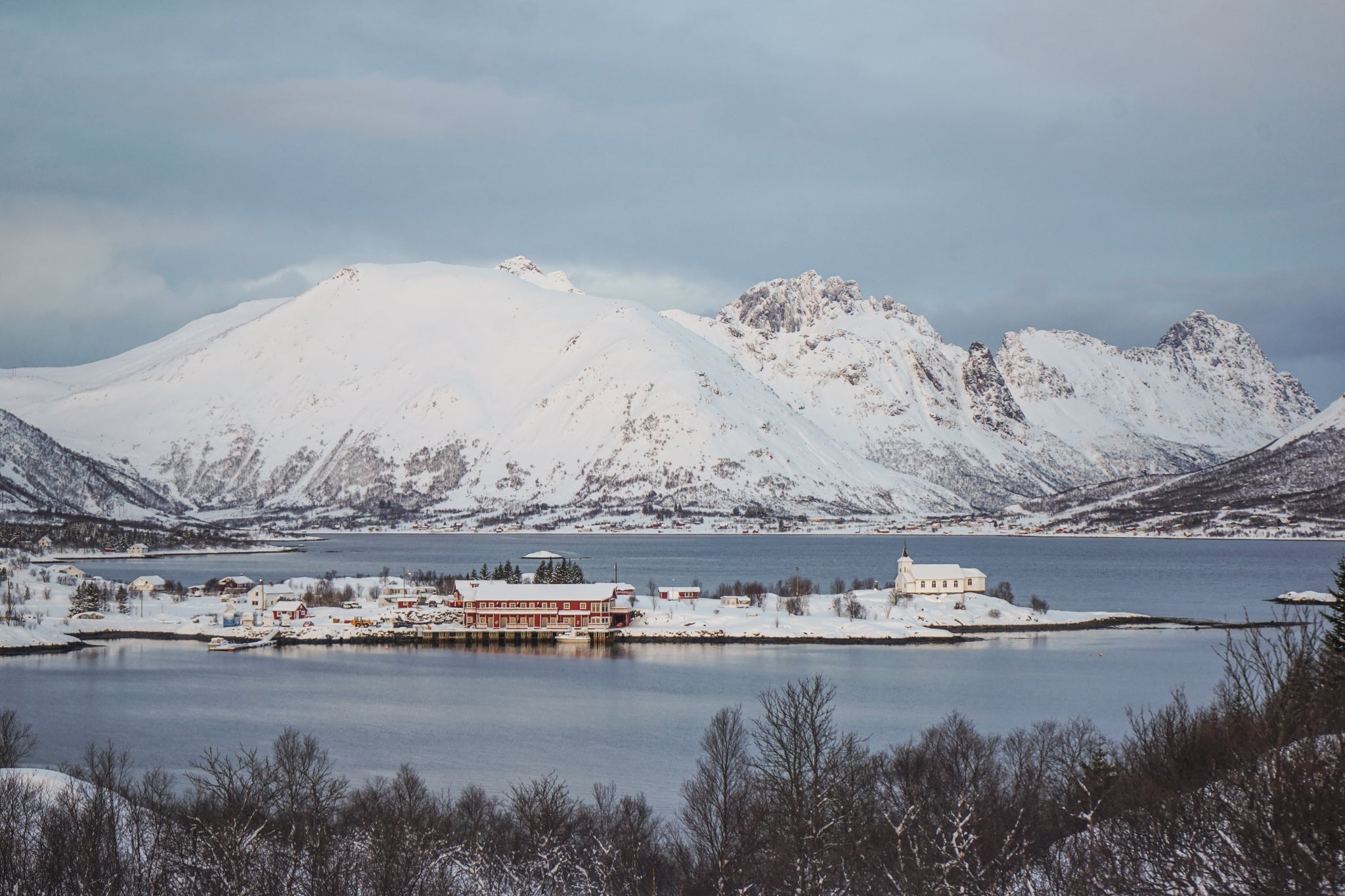 lofoten in the sun