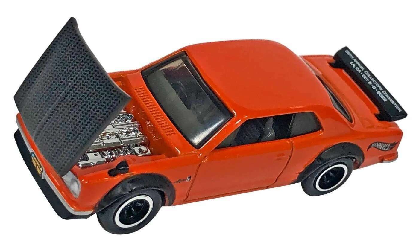 Hot Wheels 2022 - 36th Annual Collector's Convention / Los Angeles, CA # 2/3 - 1972 Nissan Skyline HT 2000GT-R - Orange / Carbon Fiber Hood - Metal/Metal & Real Riders - Limited to 6,200 - Kar Keeper