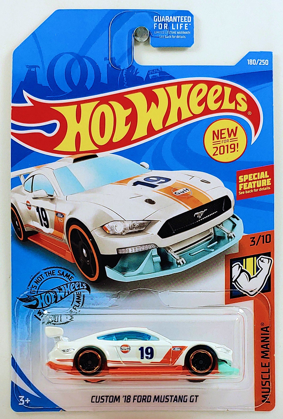 Hot Wheels 2019 - Collector # 072/250 - Muscle Mania 8/10 - '65 Mustang 2+2  Fastback - Yellow - USA Card