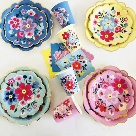 disposable paper plates for spring tea party or garden party