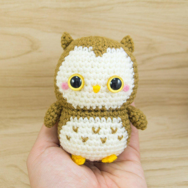ollie-the-owl-amigurumi-pattern-snacksies-handicraft