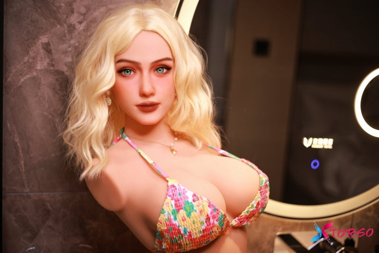Aviana Sex Doll