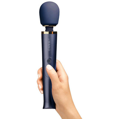 Le Wand Petite Rechargeable Massager