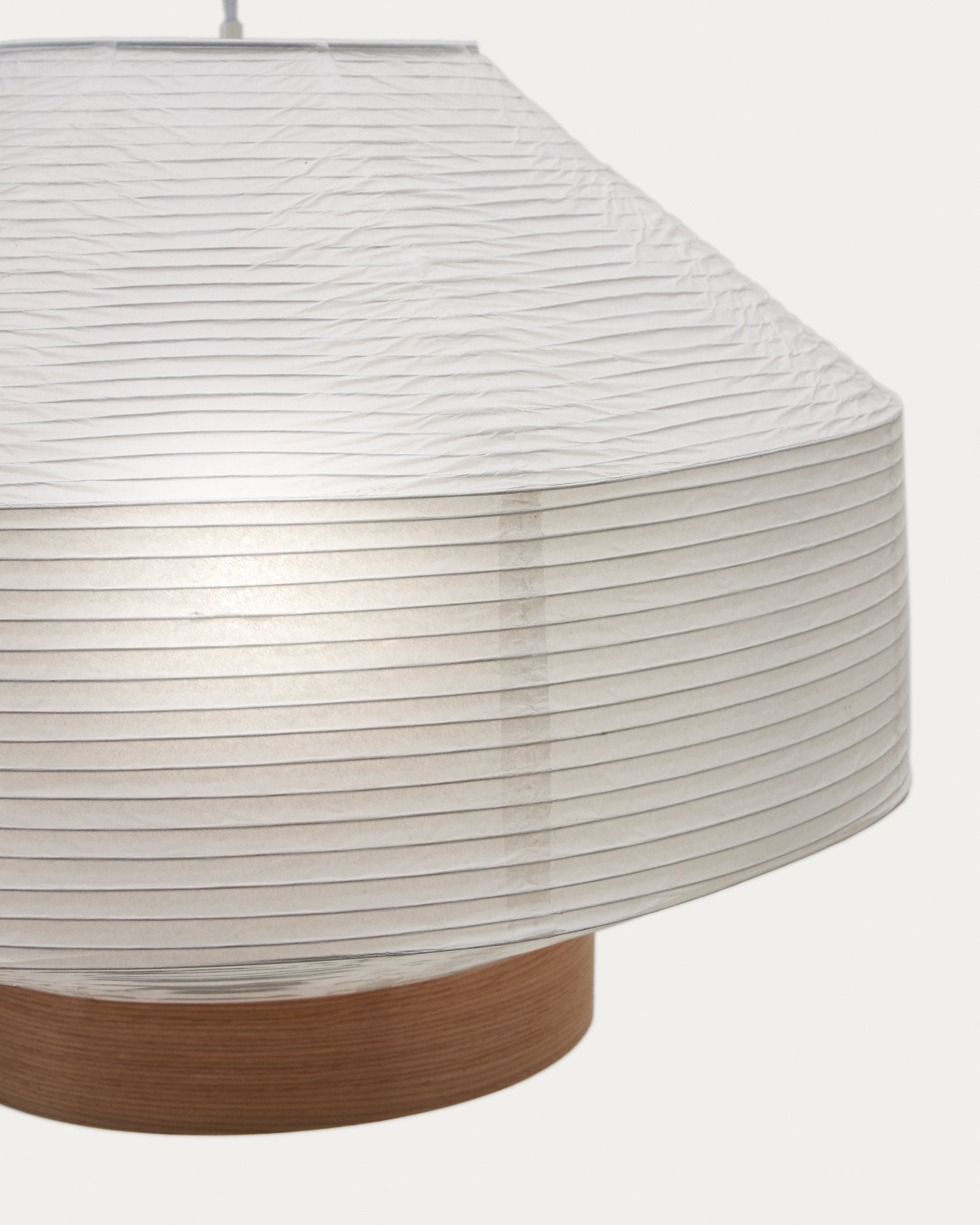 Hila ceiling lamp screen in white paper with natural wood veneer Ø 55 cm