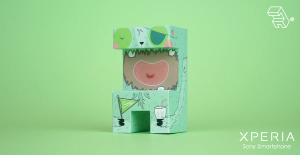 Sony Xperia paper toy by Proyecto Ensamble