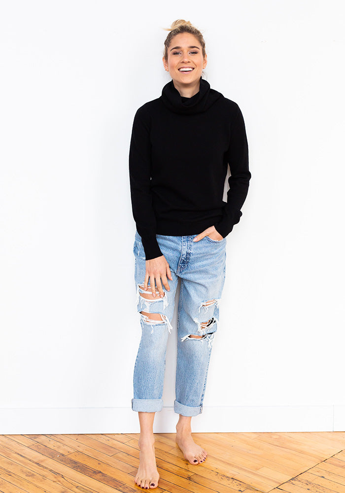 NEW WOMEN'S TURTLE NECK - BLACK – The Cashmere Shop