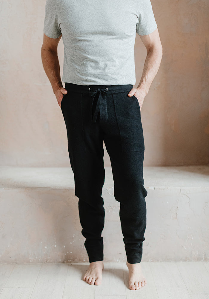 MEN'S CASHMERE JOGGERS – The Cashmere Shop