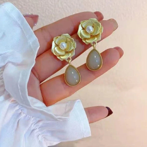 Pearl Blast Earrings