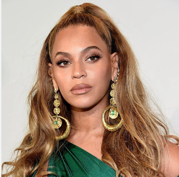 Beyonce With Gold Earrings