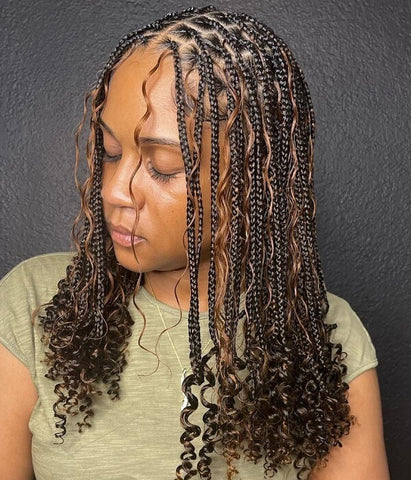 Zig-Zag Medium Box Braids