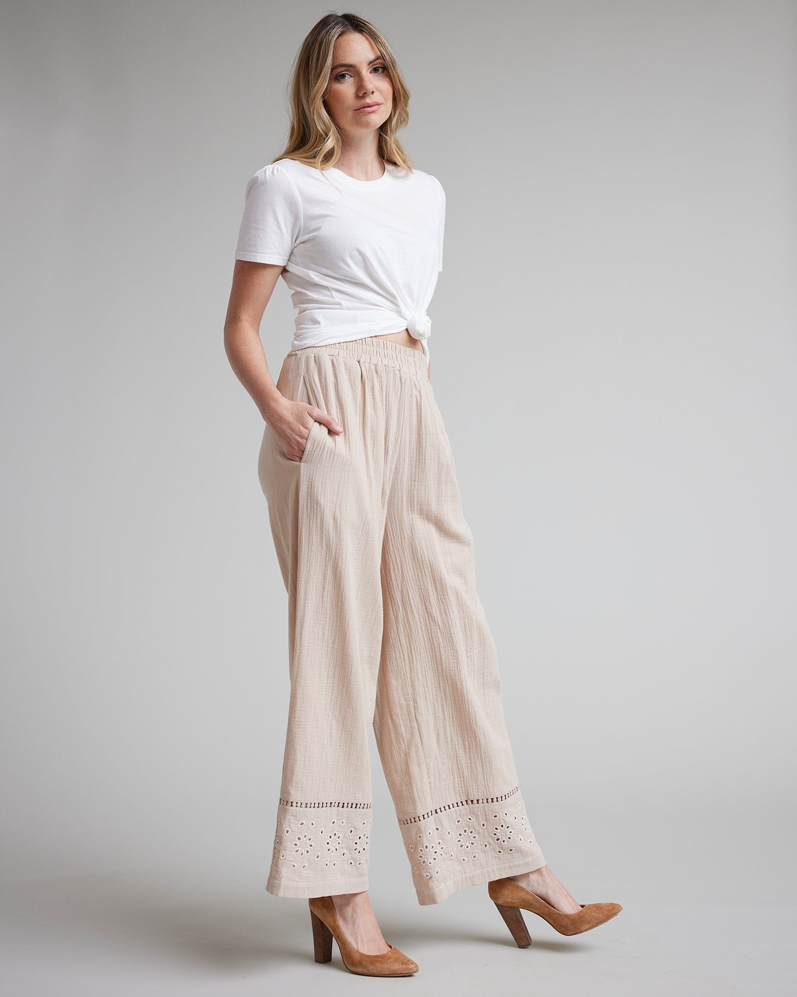 Bottoms :: Standard Wide Stretchy Cargo Ankle-Pants 344