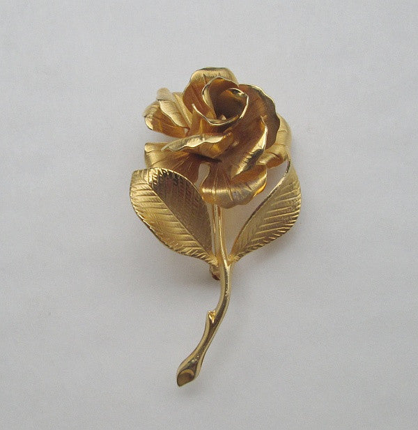 floral brooch