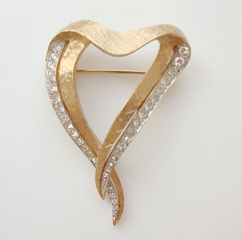 pave jewellery brooch