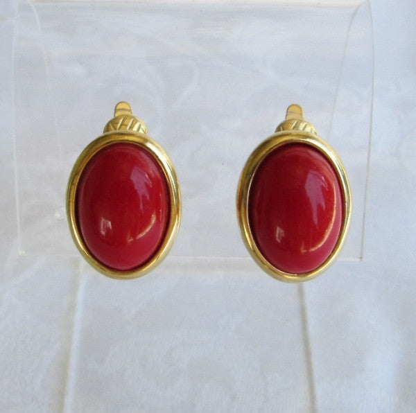 Trifari Fire Engine Red Cabochon Comfort Clip On Earrings Vintage