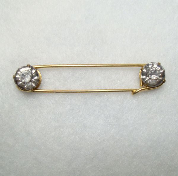 kilt pin brooch